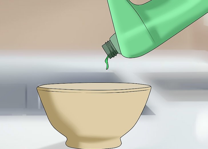 استفاده از محلول صابون و آب برای تمیز کردن هندزفری