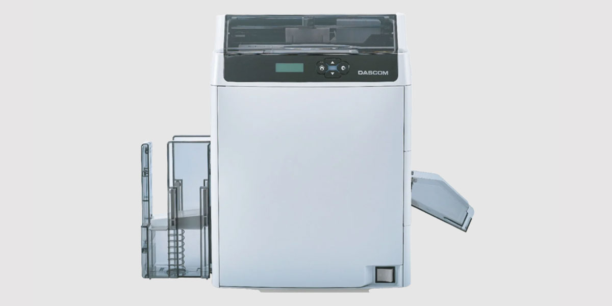جایگاه کارت های PVC در هویت سازی برند و مدیریت ارتباط با مشتری 1 پرینتر کارت PVC